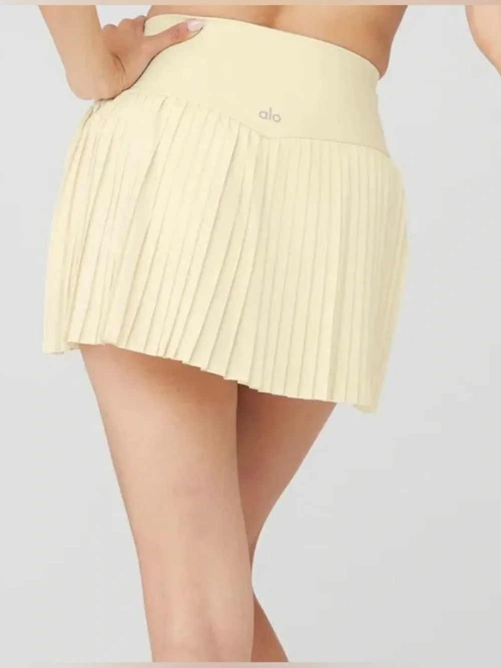 Alo Yoga NWT Grand Slam Tennis Skirt Shorts Underneath Candlelight Yellow Size M